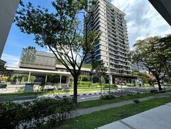 Bedok Central (D16), Shop House #556563821